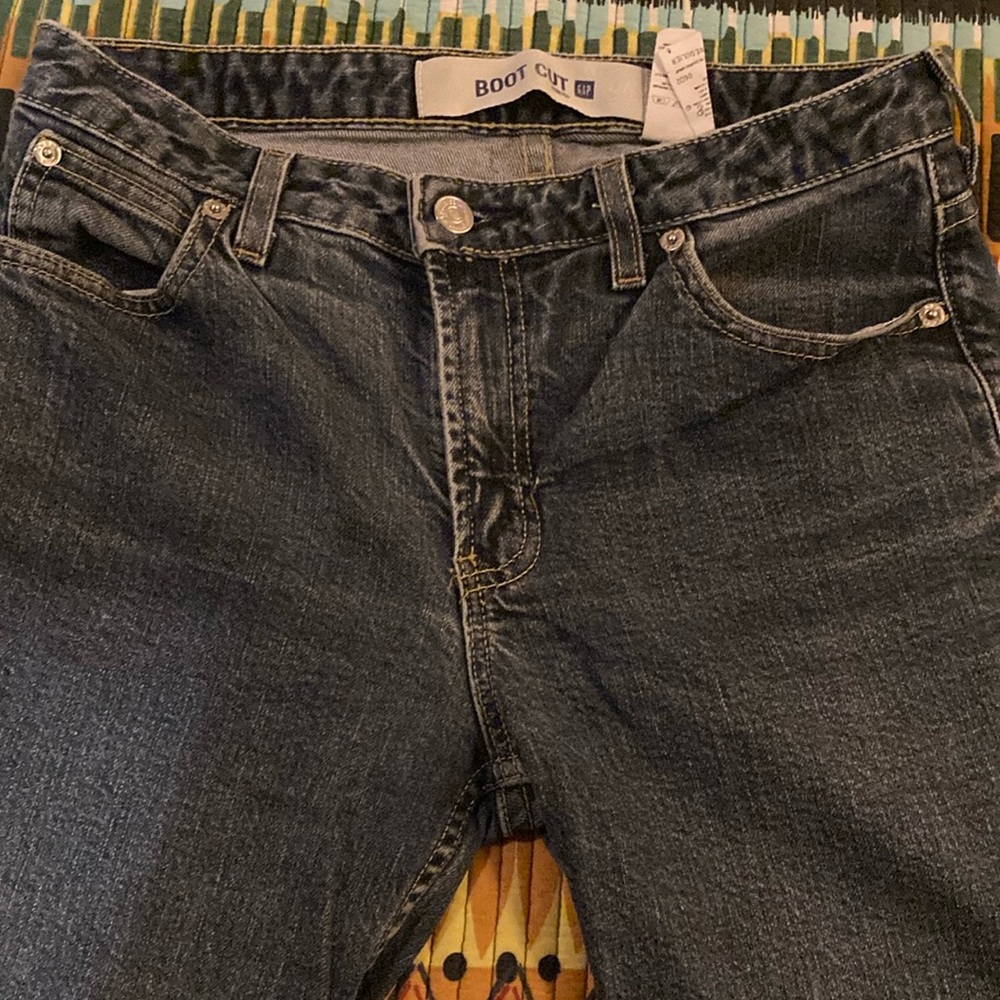 Vintage boot cut Gap jeans in great shape!